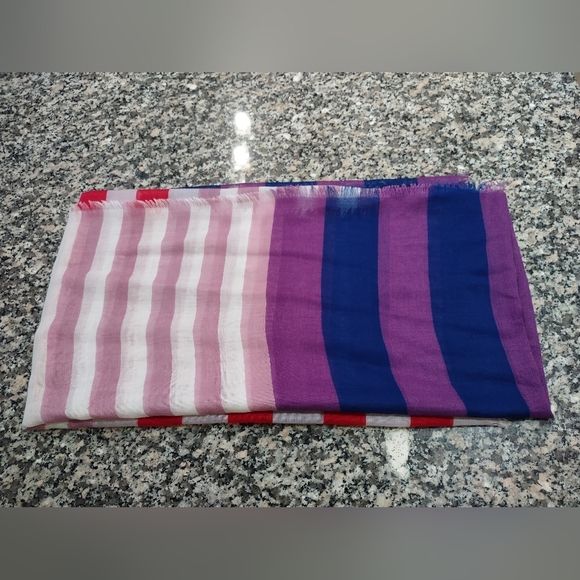 GRAY Saks Fifth Avenue Blanket Scarf Wrap Fringe Multi Coloured - Picture 2 of 9